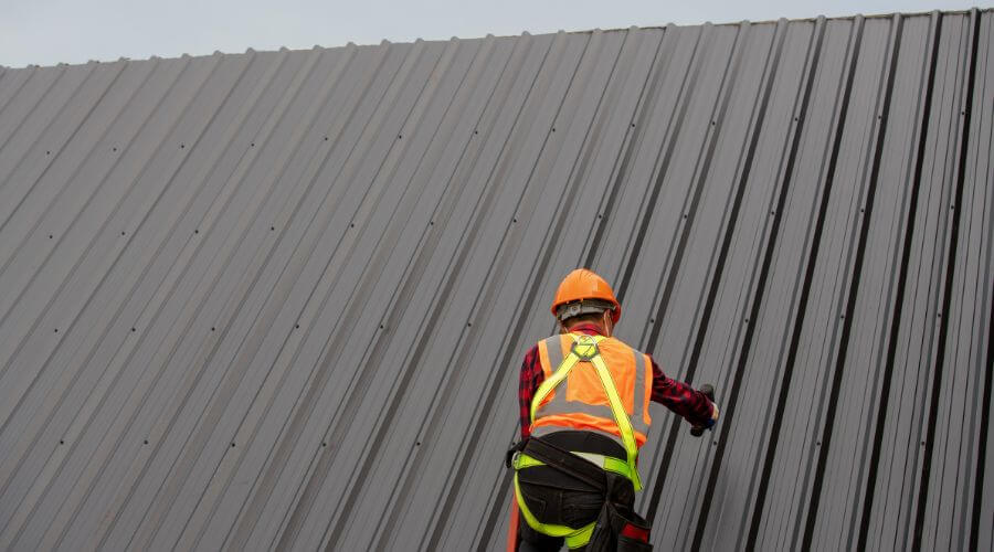 Professional metal roof installation services in Indian Lake Estates, FL